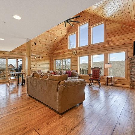 Curb-Free Chalet McHenry Bagian luar foto
