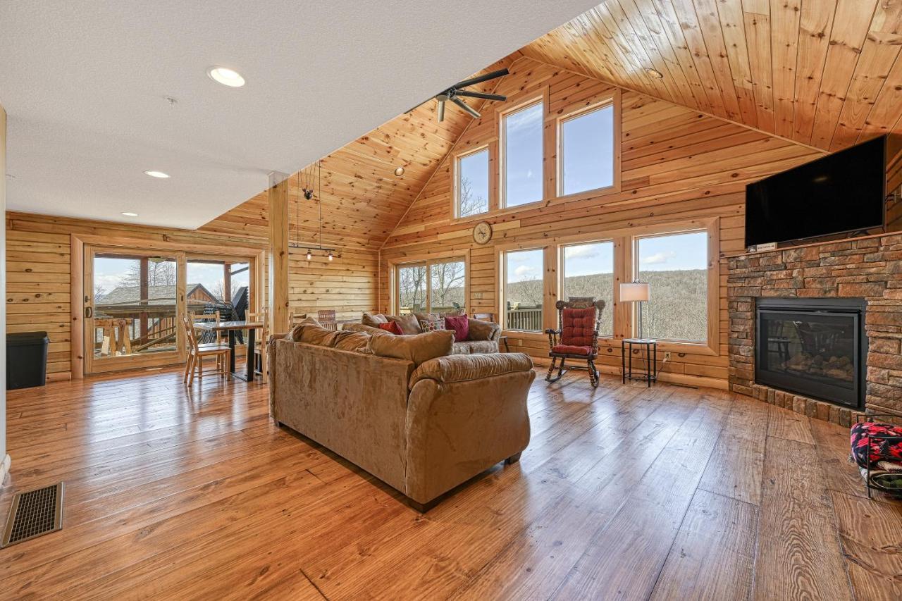 Curb-Free Chalet McHenry Bagian luar foto
