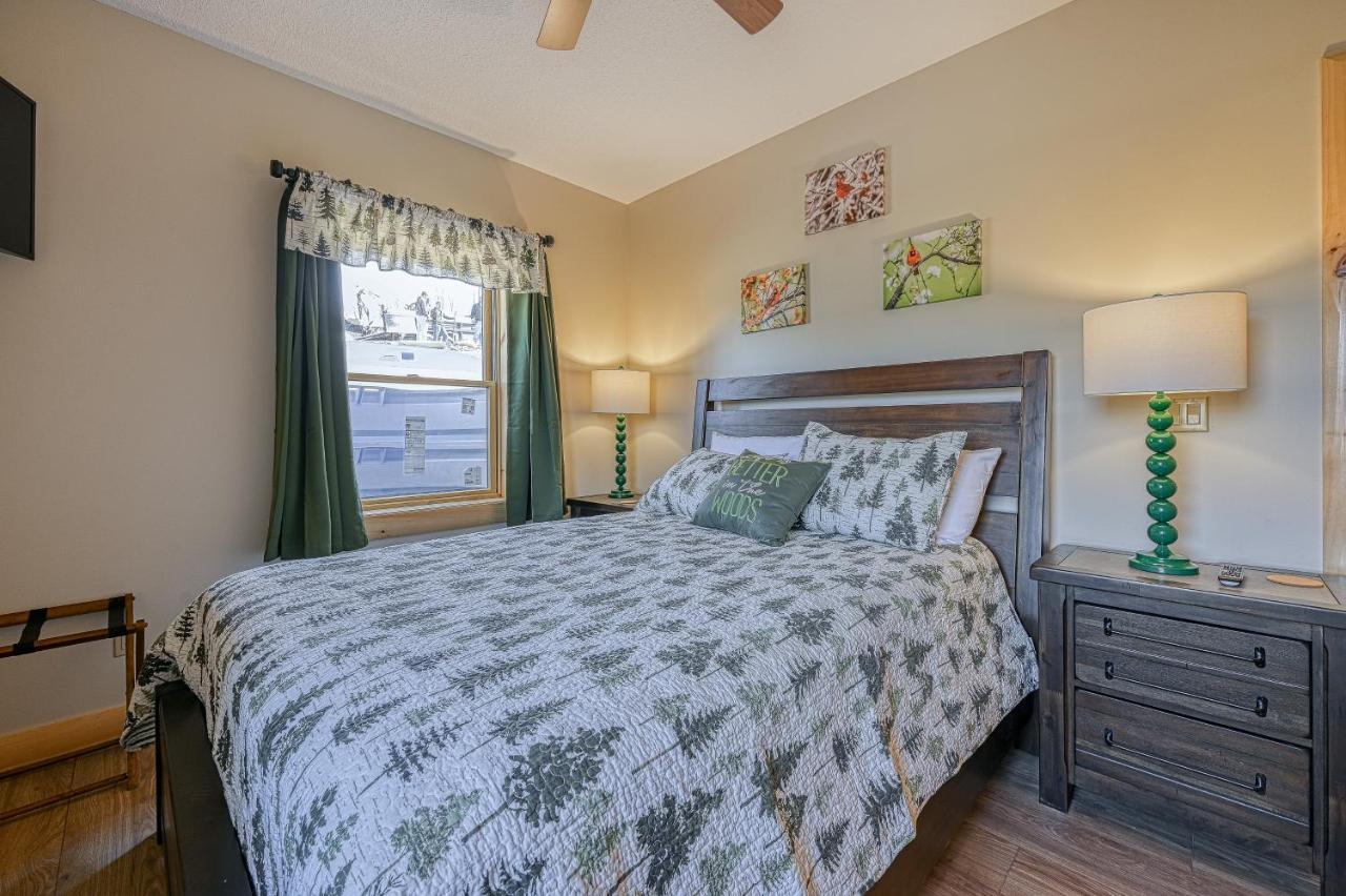 Curb-Free Chalet McHenry Bagian luar foto