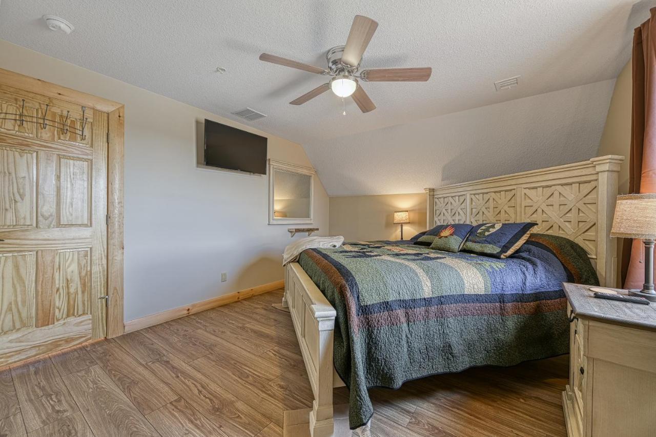 Curb-Free Chalet McHenry Bagian luar foto